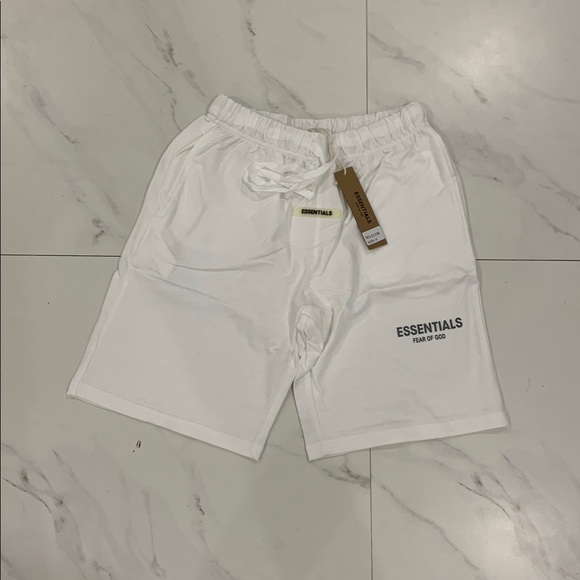 Essentials Other - Essentials Fear of God White Sweat Shorts Mens Size Small & Medium